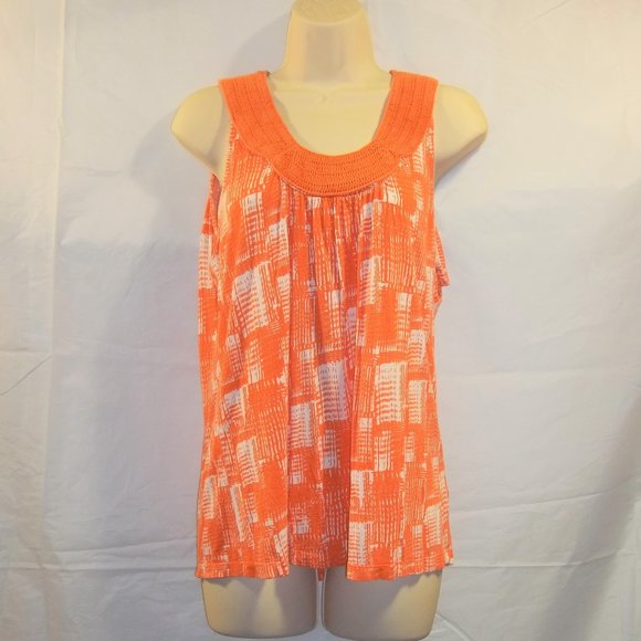 Cha Cha Vente Womens Tank Top Size Medium Crochet Pleated Geometric Orange White - Picture 1 of 6